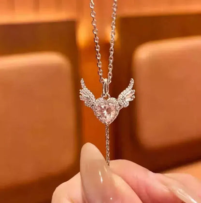 ダイヤモンド エンジェルハート デザインネックレス